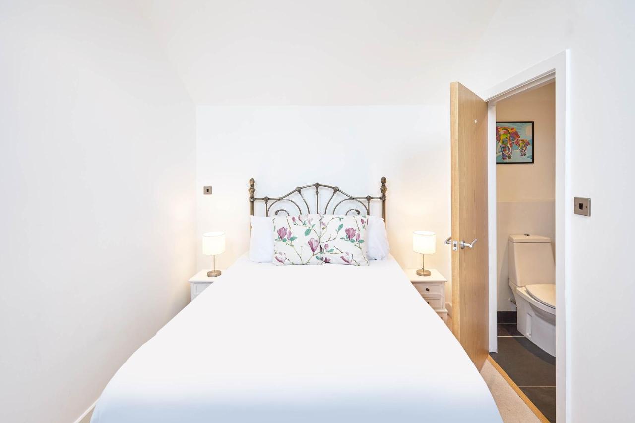 Host & Stay - Penthouse Pad Scarborough Ngoại thất bức ảnh